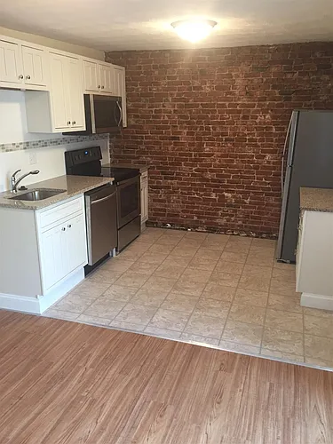 5 Elm St #3 Photo 1
