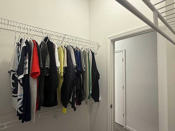 3rd image of 3338 Arden Villas Blvd APT 10