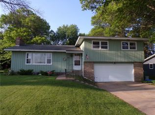1519 Marquette St, Eau Claire, WI 54703