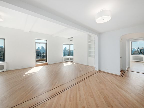5th image of 5 W 86th St #Penthouse 1