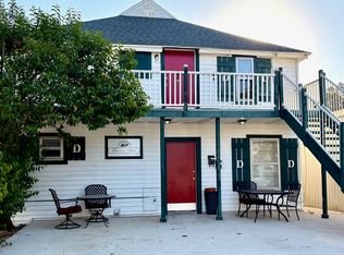 102 E Live Oak St APT A, Seguin, TX 78155