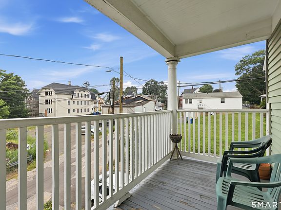 4th image of 15 Matson Court