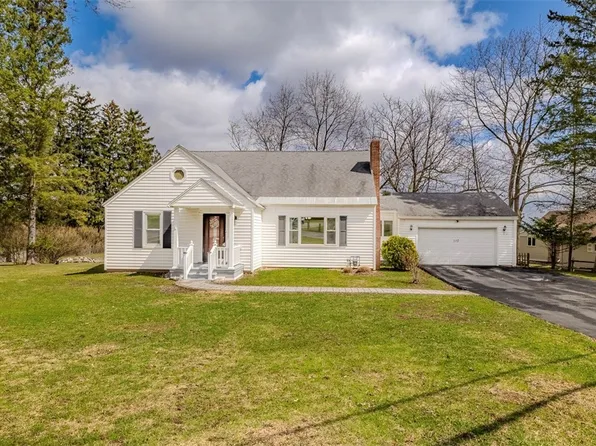 110 Harts Hill Ter, Whitesboro, NY 13492
