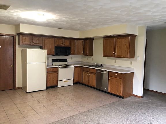 5th image of 603 N Pekin Ln APT B