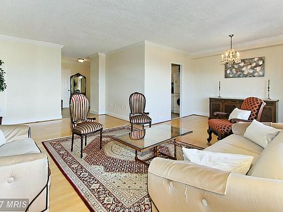 5th image of 3701 S George Mason Dr Unit 1614N