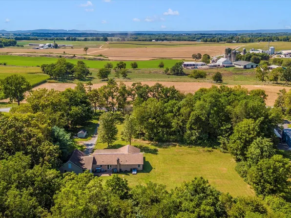 15320 Cider Press Rd, Waynesboro, PA 17268