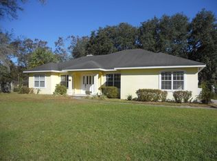 121 Ricks Ln, Brunswick, GA 31523