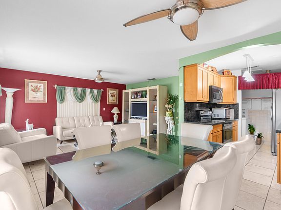 4th image of 5631 NE 3rd Avenue