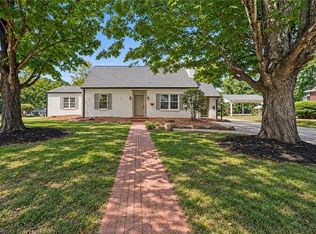 433 N Main St, Mocksville, NC 27028