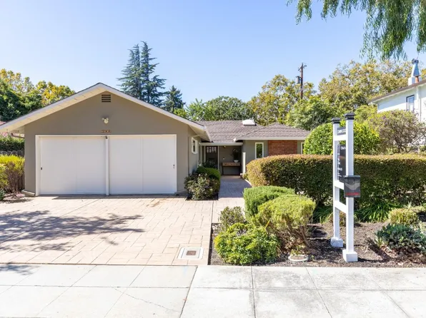 286 Walter Hays Dr, Palo Alto, CA 94303