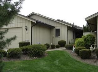 11494 Co Moor Blvd, Strongsville, OH 44136