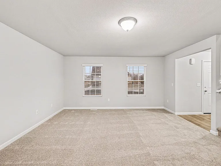 7360 Sessile Cir — Photo 13