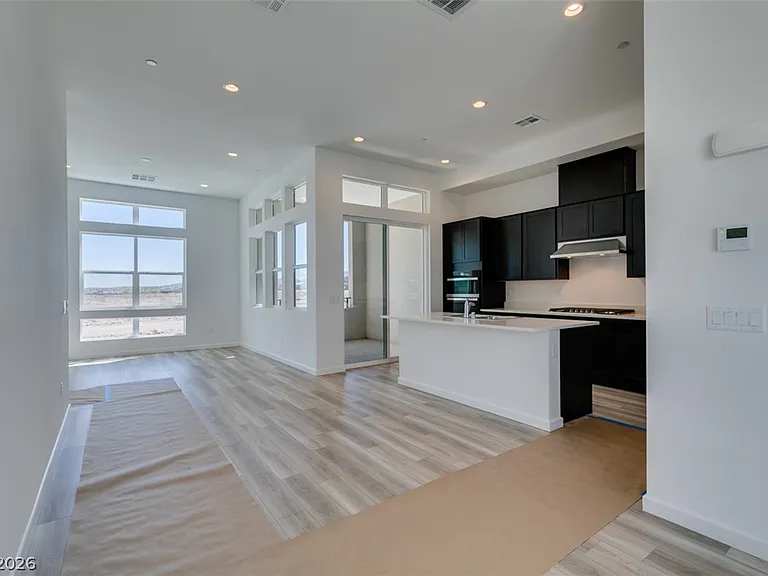 2498 Indigo Mountain St — Photo 12