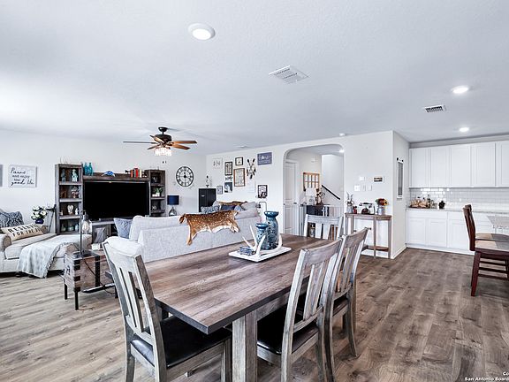 3rd image of 5958 KENDALL COVE