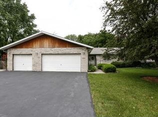 3300 Deer Path Ln, South Chicago Heights, IL 60411