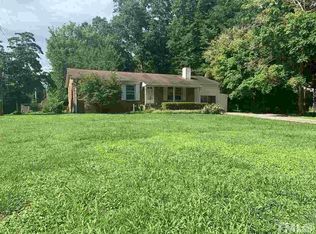 800 Oakdale Dr, Hillsborough, NC 27278