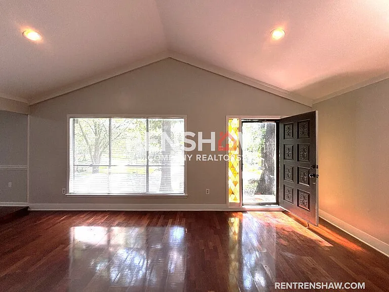 2302 Hawksmoor Pl — Photo 3