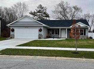 12733 Carey St, Cedar Lake, IN 46303