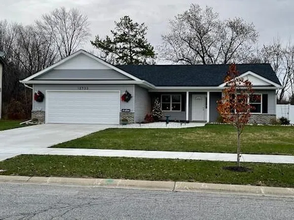 12733 Carey St, Cedar Lake, IN 46303