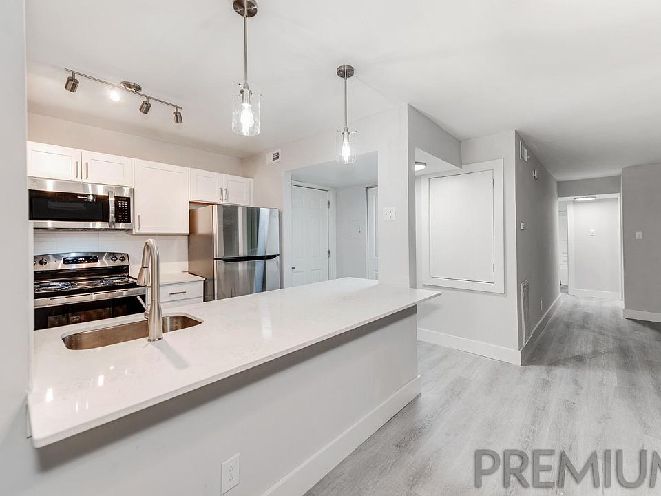 The Flats at Arrowood Apartment Rentals Charlotte, NC Zillow