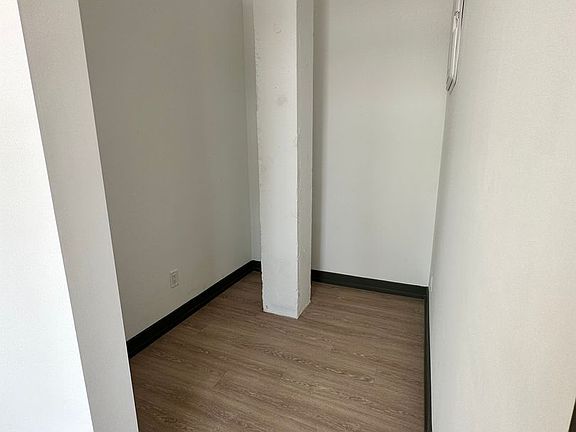 5th image of 2219 Coolidge Hwy APT 121