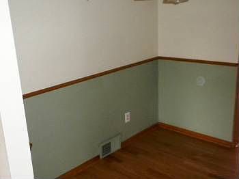 5th image of 15066 Houghton St