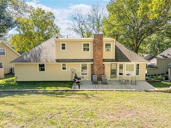 4th image of 528 Lancelot Ct
