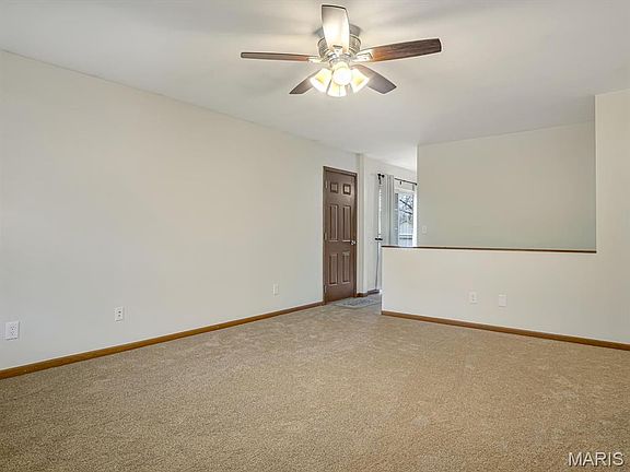 3rd image of 327 Briarwood Dr