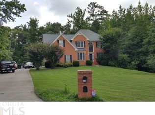 720 Lakemont Dr, Hampton, GA 30228