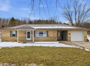 622 Shady Ln, Windber, PA 15963