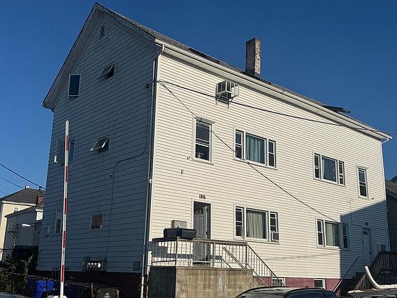 3rd image of 186 Fountain St