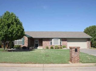 2802 S David Dr, El Reno, OK 73036