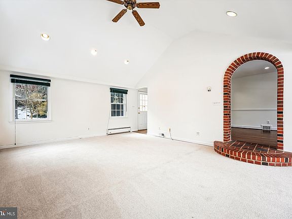 5th image of 5214 Roosevelt St