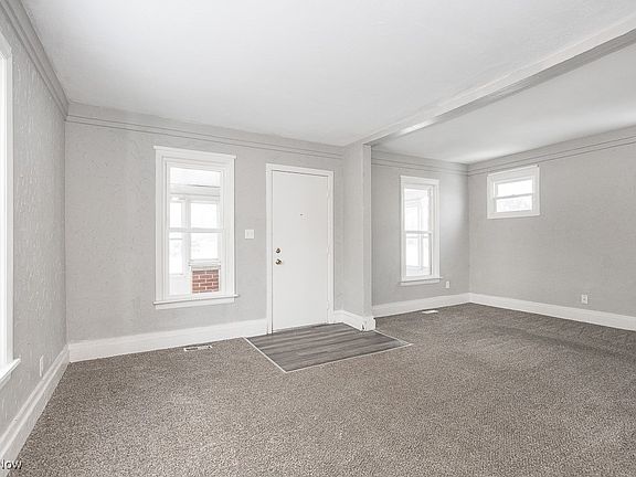 5th image of 1625 E 34th St