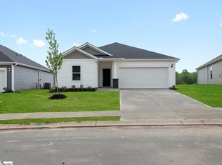 475 Harben Dr, Woodruff, SC 29388