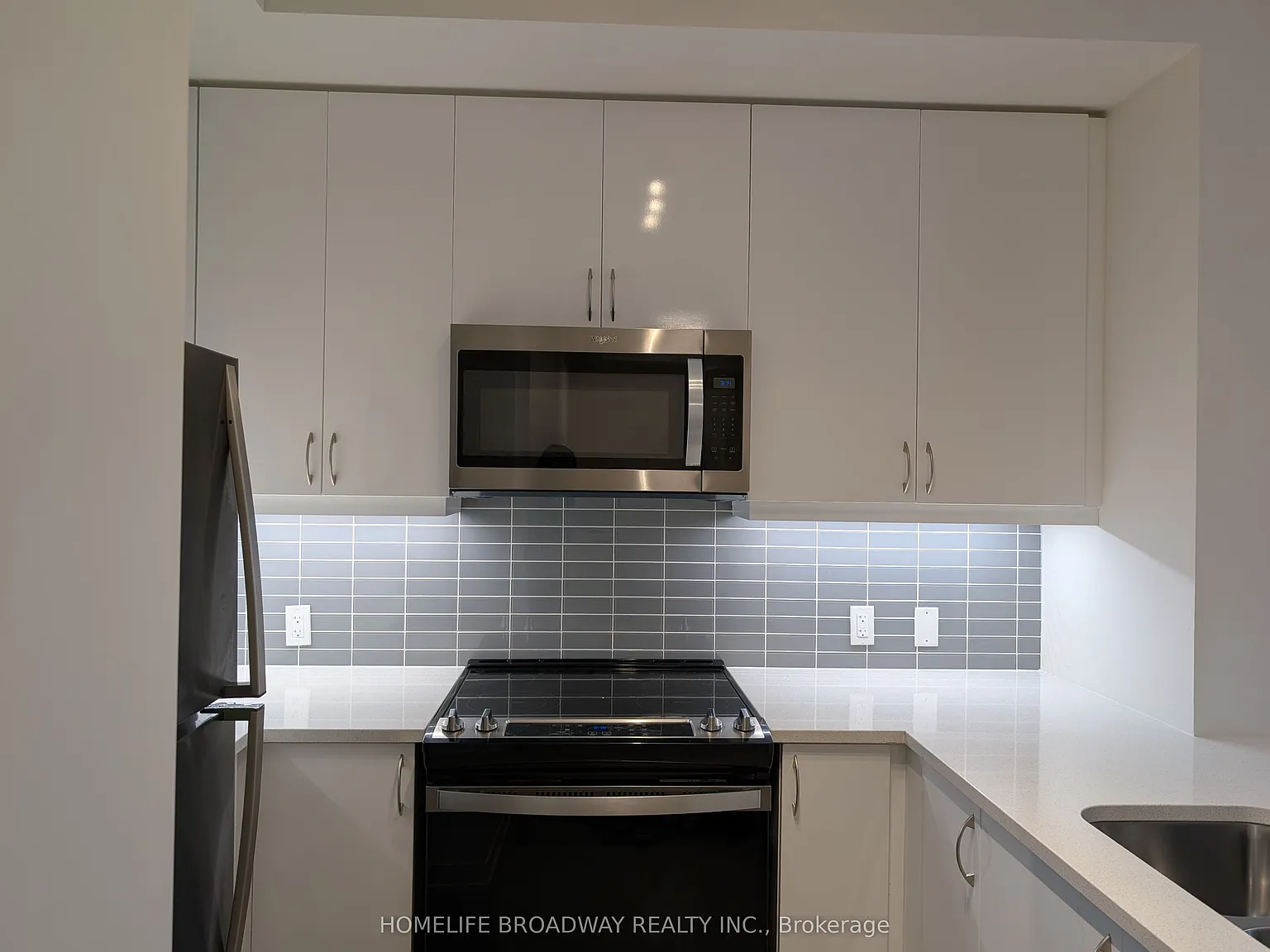 2 bed, $2,500 — Photo 4