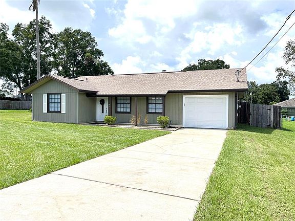 3rd image of 138 ALMOND ROAD