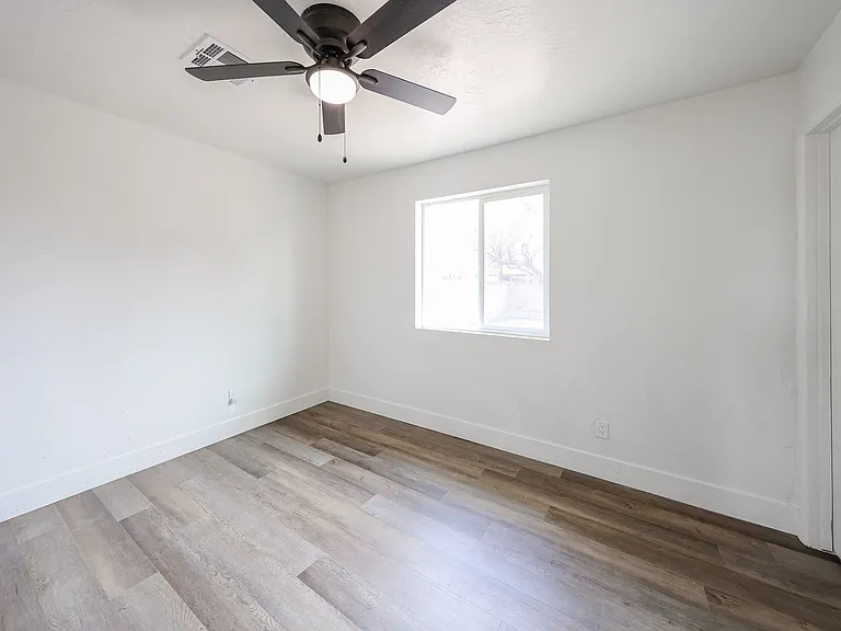 3631 W State Ave — Photo 16