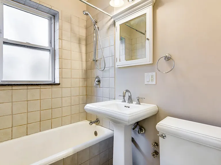 1102 W Montana St #3 — Photo 13