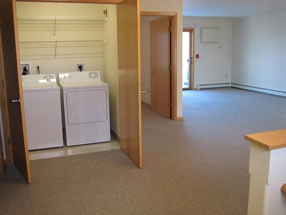 3rd image of 3501 E Ave S APT 6