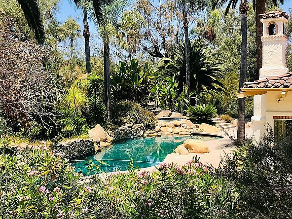 65’ black bottom pool 