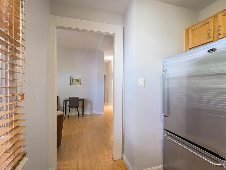 1855 15th St NW #206 — Photo 8