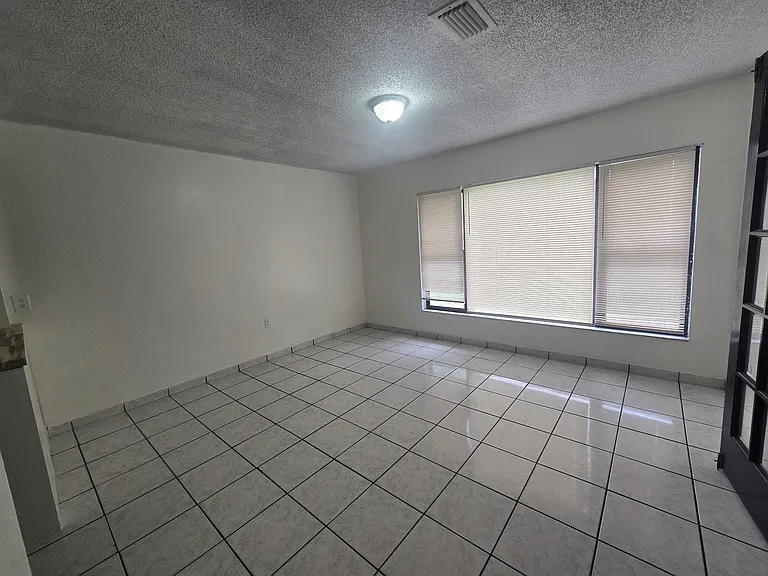 310 Clark St — Photo 4