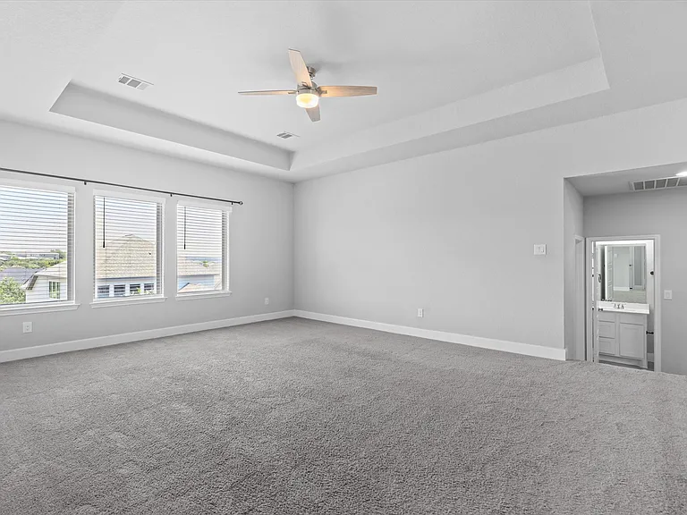 6501 Crockett Cv — Photo 20