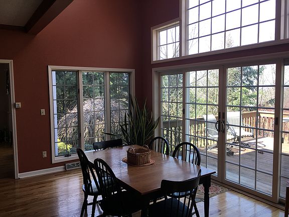 5th image of 8411 Turnberry Dr