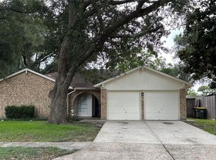 5008 Rockland Dr, Pearland, TX 77584