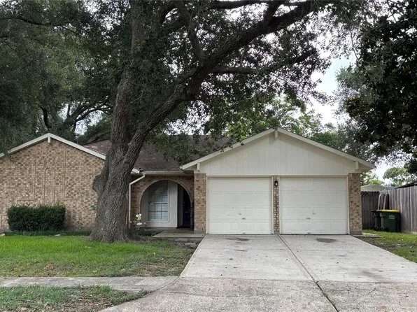 5008 Rockland Dr, Pearland, TX 77584