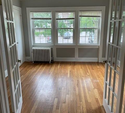 2nd image of 2546 N Moreland Blvd #2