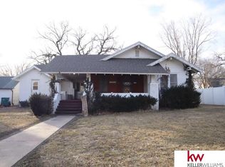 745 N Kansas St, Superior, NE 68978
