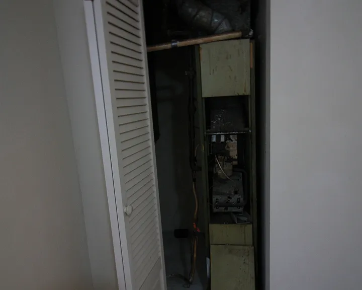 810 Nat Ct — Photo 25